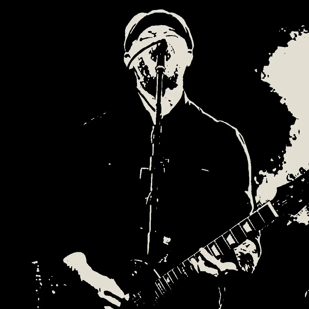 Far From Giants live photo